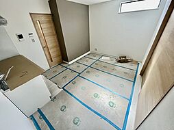 居間