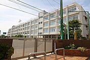 足立区立東島根中学校 640m