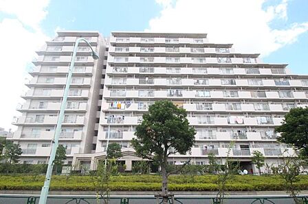 陽当り・通風に優れた魅力的で快適さを追求したマンションです。