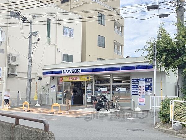 画像24:ローソン　富雄駅北店まで170メートル