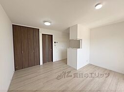 アールコート枚方東田宮 204 2階ワンルームのリビング/ダイニング