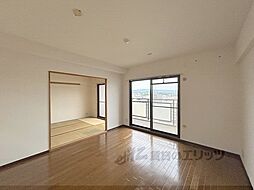 グリーンコーポ東生駒 703 7階3LDKのリビング/ダイニング