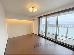 JR片町線(学研都市線) 放出駅 徒歩9分の賃貸マンション 8階1LDKのリビング/ダイニング