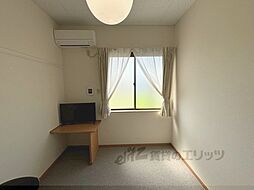 レオパレスＭＩＹＡ 205 1階1Kのリビング/ダイニング