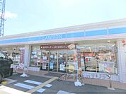 ローソン　枚方長尾北町一丁目店まで650メートル
