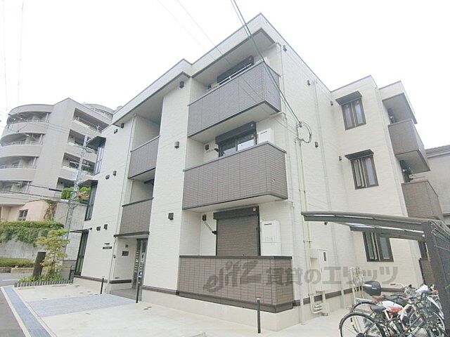 2 / 10