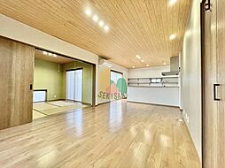 下北方町中古住宅(モデルハウス仕様) 3LDKのリビング/ダイニング