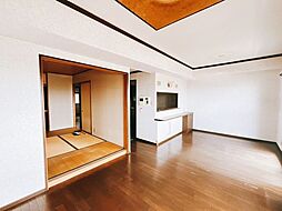 居間