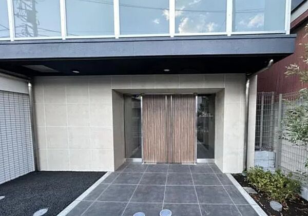 エントランスを拡大表示