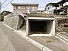 駐車場：【駐車場】駐車場は普通車でも停めることができるサイズ感です。