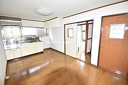 幸町小野貸家 1 4DKのリビング/ダイニング