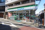 ファミリーマート目黒青葉台三丁目店 423m