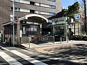 八丁堀駅(JR 京葉線) 徒歩16分。 1270m
