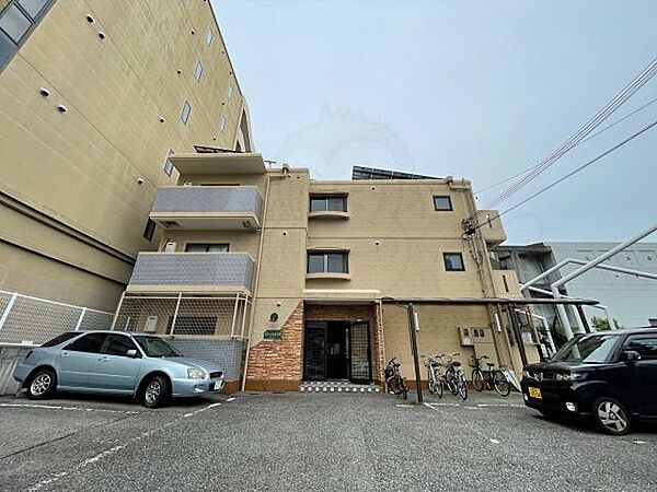 グリーンヒル江坂 ｜大阪府吹田市江坂町５丁目(賃貸マンション1K・1階・21.00㎡)の写真 その1