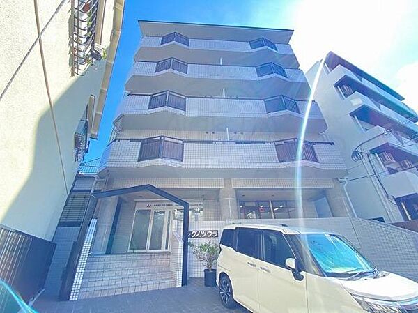 レグノツウラ ｜大阪府豊中市本町１丁目(賃貸マンション1R・4階・38.10㎡)の写真 その3