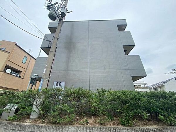 ウエストコート江坂 ｜大阪府吹田市江坂町２丁目(賃貸マンション1K・2階・20.00㎡)の写真 その3