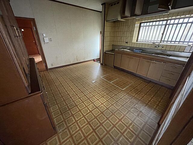 キッチン 宮崎市江南2丁目