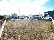 北東側からの写真になります。