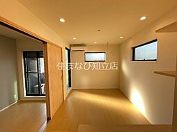 居間