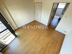 居間