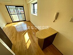居間