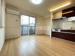 スカイコート7 2階1LDKのリビング/ダイニング