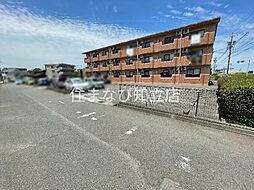 7 / 11