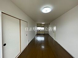 居間