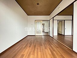 居間