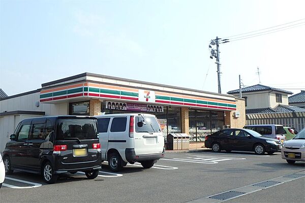 画像15:セブンイレブン 新潟坂井店（156m）