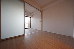 ライトテラス上野 7階2Kのリビング/ダイニング