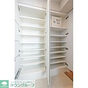シューズボックス