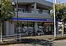 周辺：ローソン平塚河内店 徒歩8分。コンビニが利用でき、急な買い物や日常のちょっとした用事にも便利な環境です。 590m