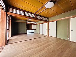 居間