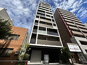 シーズンフラッツ靭本町  ｜ 大阪府大阪市西区靱本町3丁目（賃貸マンション1LDK・12階・65.70㎡） その1