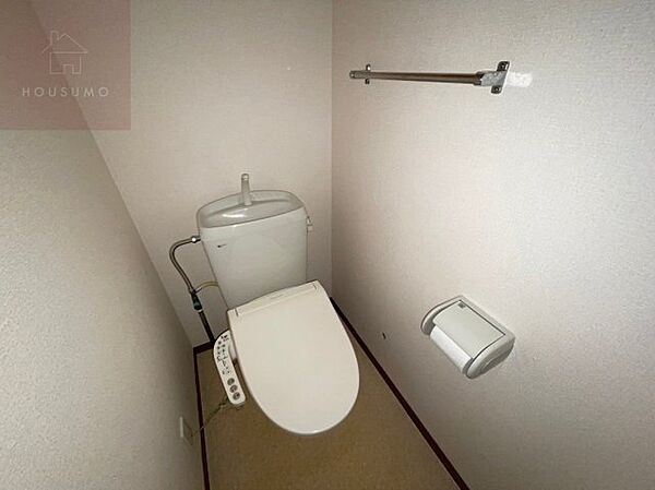 画像29:コンパクトで使いやすいトイレです