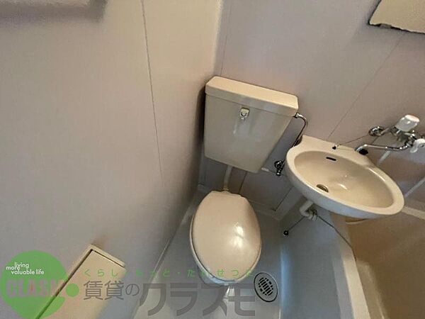 画像7:ゆったりとした空間のトイレです