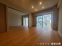 居間