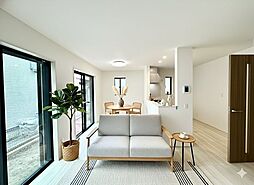 リビング/ダイニングの画像