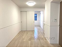 JR福知山線 篠山口駅 バス12分 西岡屋下車 徒歩1分の賃貸アパート 1階1LDKのリビング/ダイニング