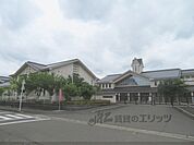 豊里小学校まで2600メートル