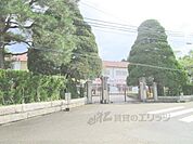 篠山小学校まで1000メートル