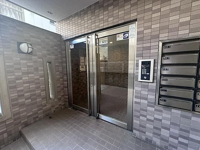 エントランス