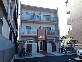 メゾン・ド・ラフレシール  ｜ 大阪府豊中市豊南町西３丁目5番10号（賃貸マンション1K・1階・32.60㎡） その1