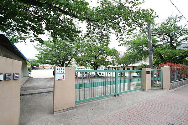 画像10:名古屋市立千種小学校