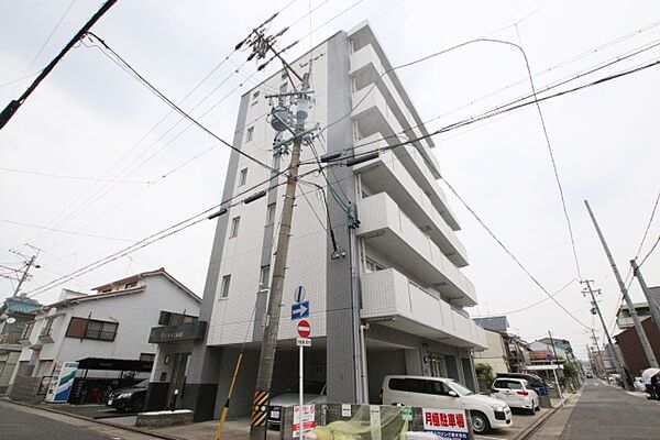 ST PLAZA FUKIAGE 203｜愛知県名古屋市千種区小松町７丁目(賃貸マンション1LDK・2階・44.76㎡)の写真 その1