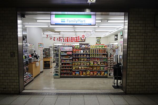 画像23:ファミリーマート　鶴舞線上前津駅店