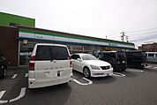 ファミリーマート　守山二城店