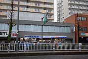 ローソン　鶴舞駅西店