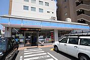 ローソン　中区下前津店